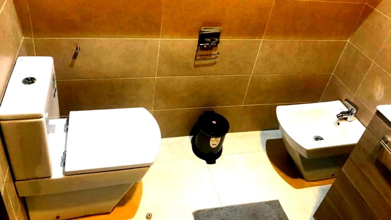 Bleu Host Asilah Apartment ภายนอก รูปภาพ