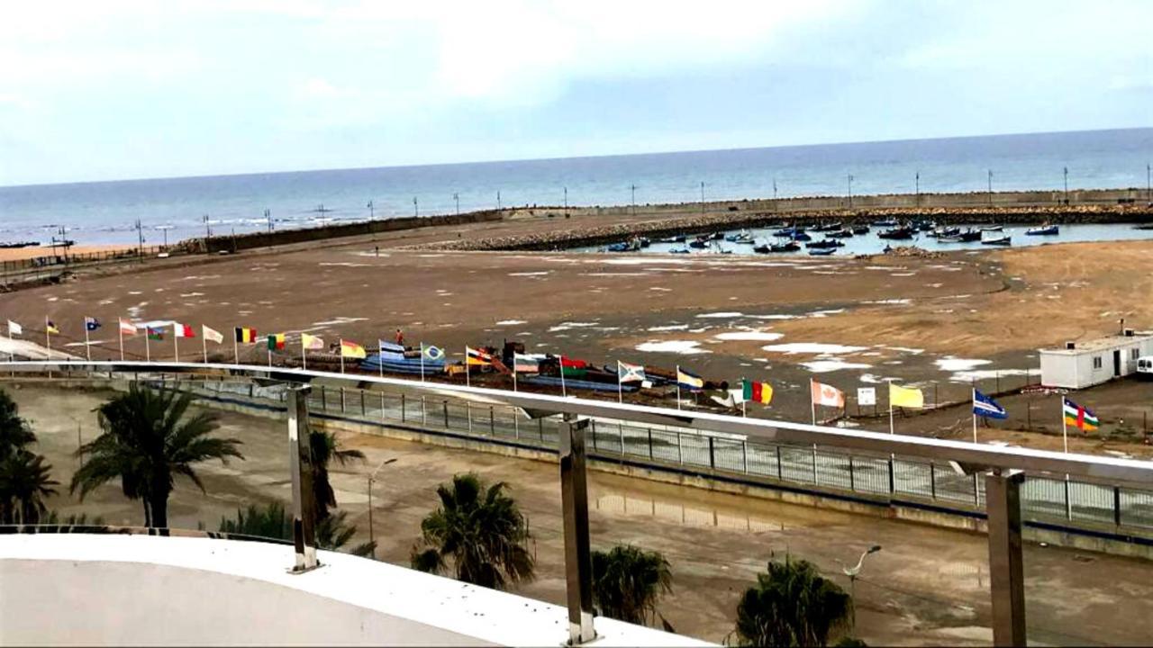 Bleu Host Asilah Apartment ภายนอก รูปภาพ
