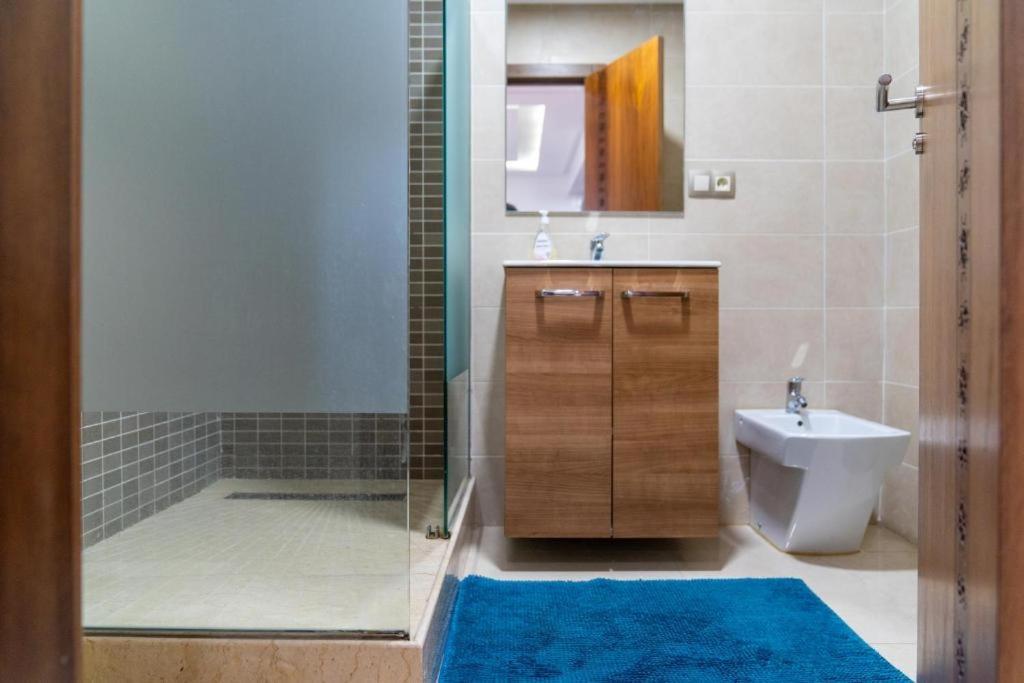 Bleu Host Asilah Apartment ภายนอก รูปภาพ